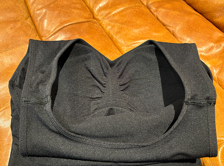 キュリエットブラトップのカップの裏側